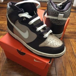 Nike Hi-top sneakers
